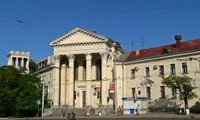 Частные медицинские центры с 1 сентября «выселят» с территорий госучреждений Севастополя