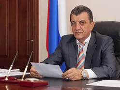 Гасфорта сдана. Губернатор Севастополя демонстративно подписал распоряжение в пользу "Ночных волков". ОБНОВЛЕНО. Прямая речь