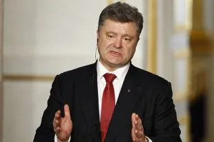 Порошенко решил присвоить Крыму новый статус