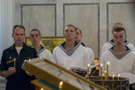 В Севастополе почтили память моряков-подводников атомохода "Курск"