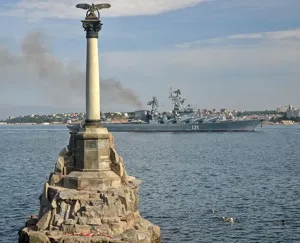 Москва вернулась в Севастополь! Эх, слопают сегодня порося! Фоторепортаж