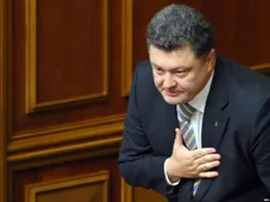 Петр Порошенко нажалуется на поездку Путина в Севастополь Меркель и Олланду
