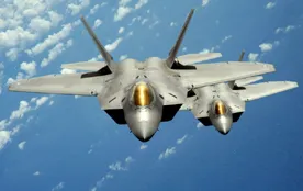 США разместят в Европе истребители F-22