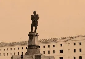 В Севастополе восстановят памятник адмиралу Лазареву