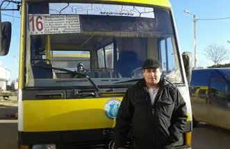 В Севастополе водитель из-за ребенка, проспавшего остановку, развернул маршрутку и довез его до дома