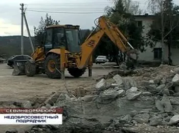 В Севастополе разрушают фундаменты пяти модульных амбулаторий, строящихся по федеральной целевой программе