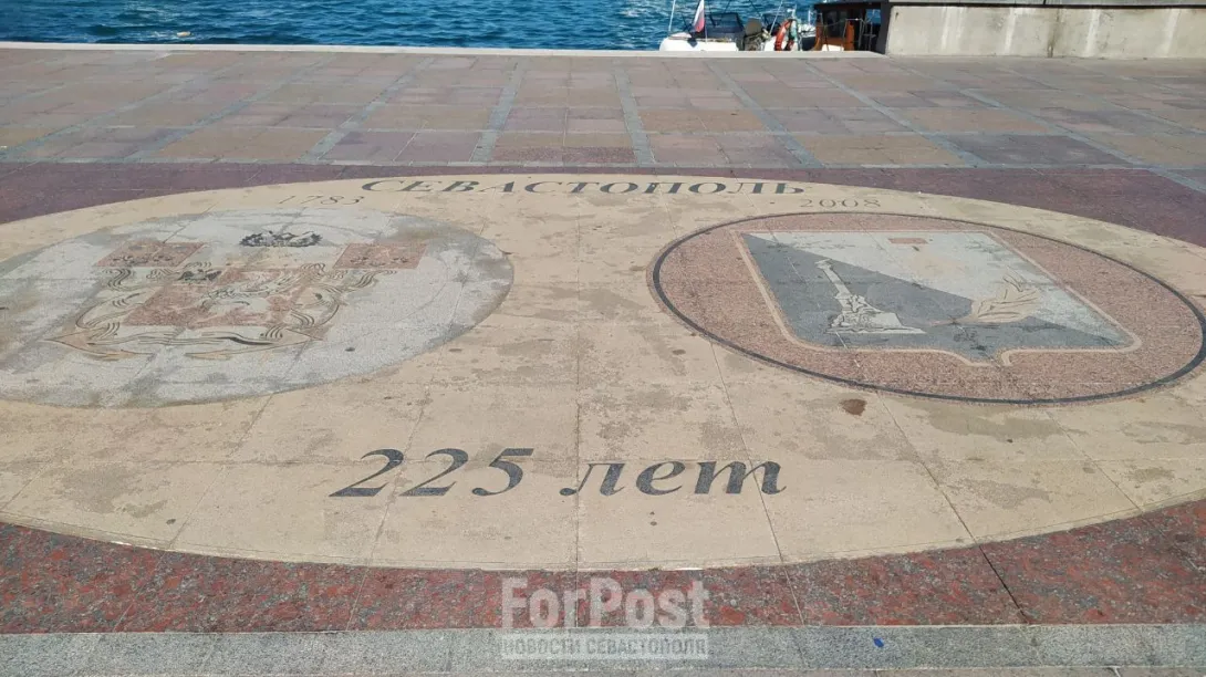 В Госдуме изучают новое описание герба России