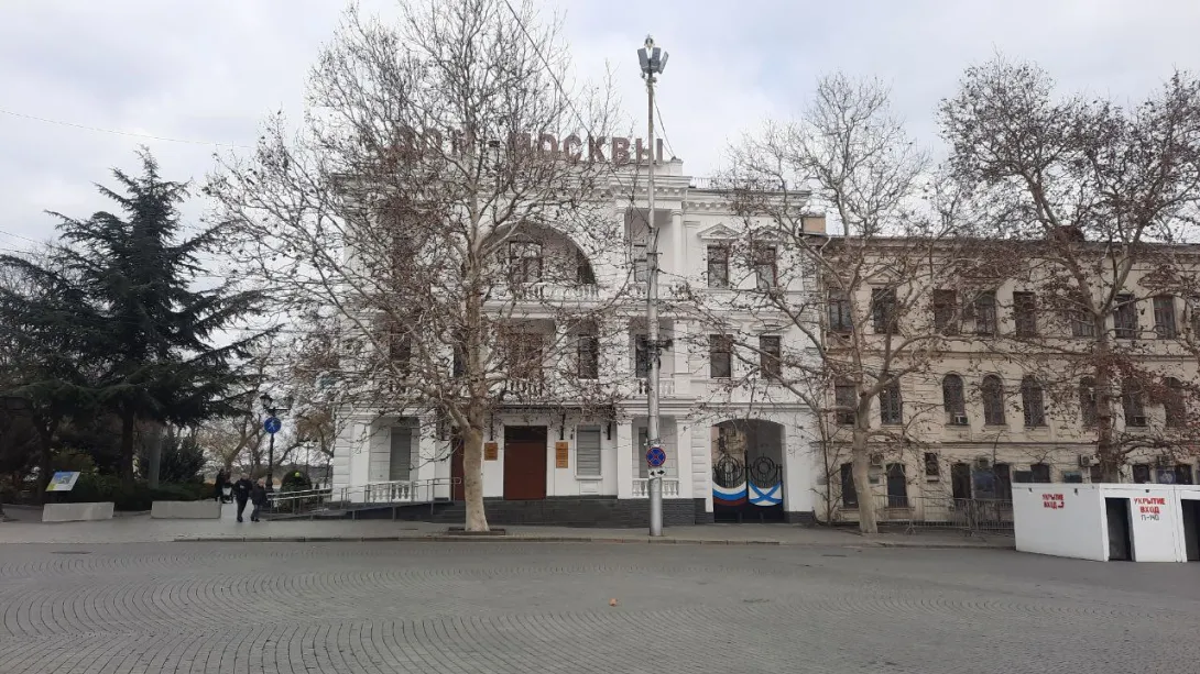 В Общественной палате Севастополя рассмотрят идею присвоить Лужкову звание почётного гражданина