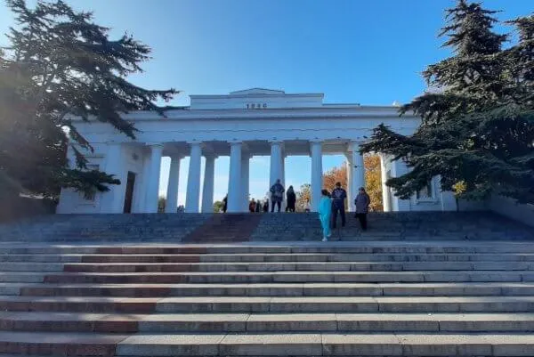 Экскурсии по Севастополю, Графская пристань