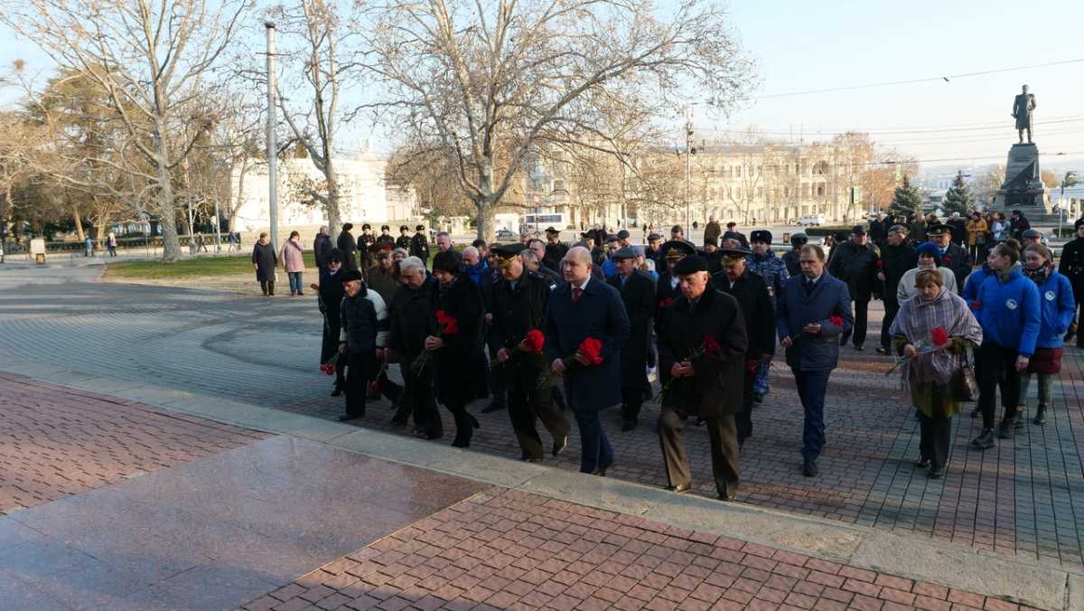 Работа руководитель севастополь