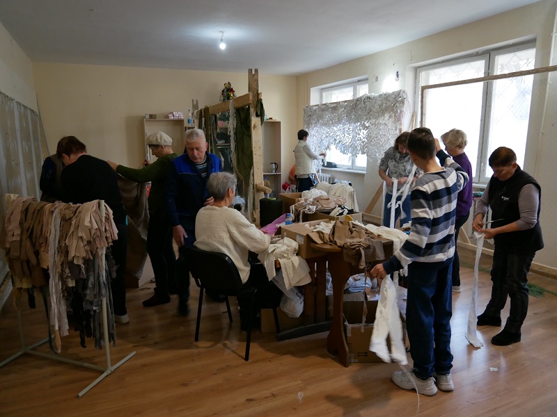 севастополь маскировочные сети плетение добровольцы волонтеры спецоперация помощь