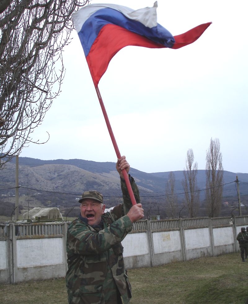 крым русская весна флаг мужчина родина