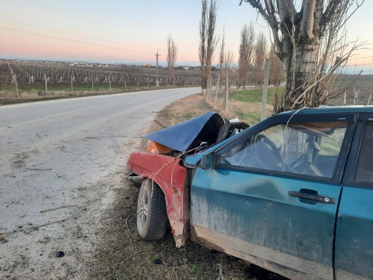 В Севастополе погиб водитель разноцветной машины | 15.02.2022 | Севастополь  - БезФормата