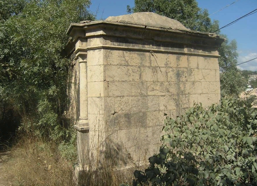 Севастополь балаклава греческое кладбище склеп гинали
