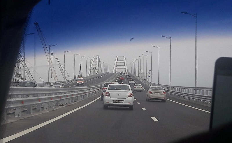 крым дорога въезд полуостров крымский мост автомобили