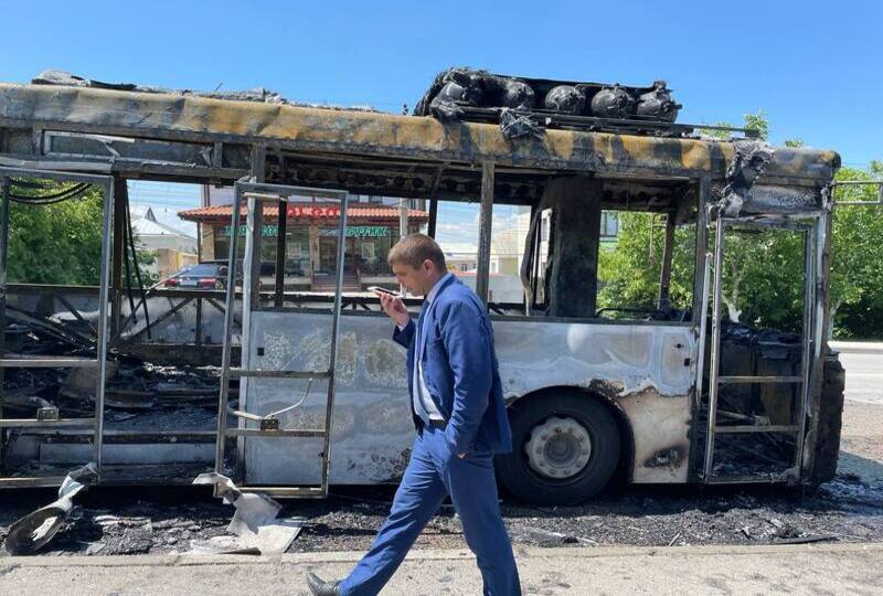 автобус троллейбус транспорт ЧП Крым Лукашенко