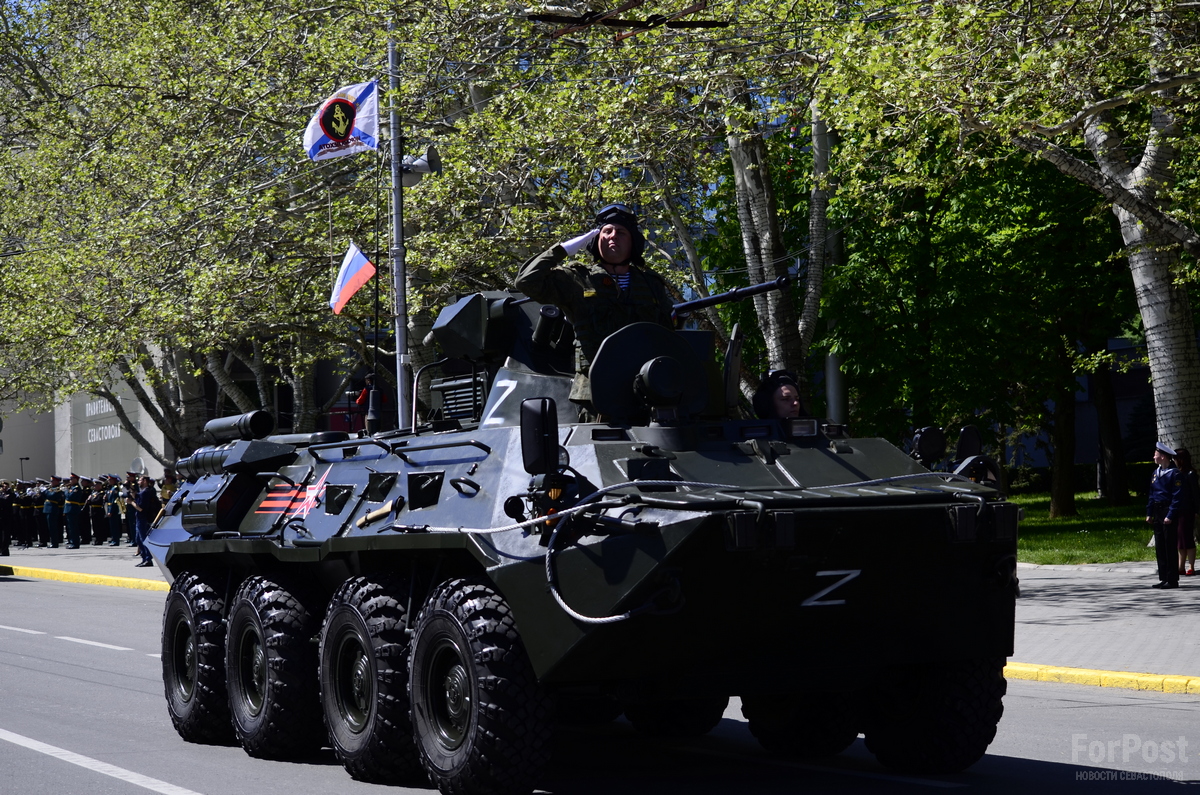 севастопольский парад победы