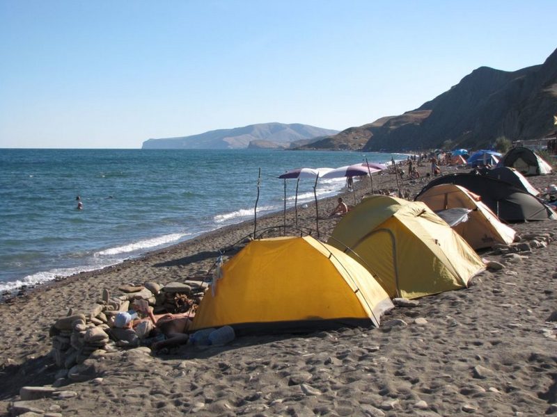 крым лисья бухта море пляж отдых палатка кемпиниг