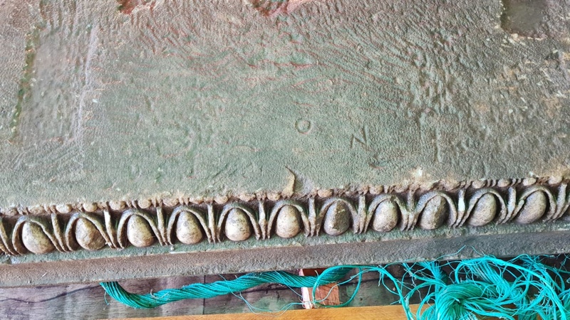 крым ленинский район керчь археология алтарь находка надпись артезианская экспедиция