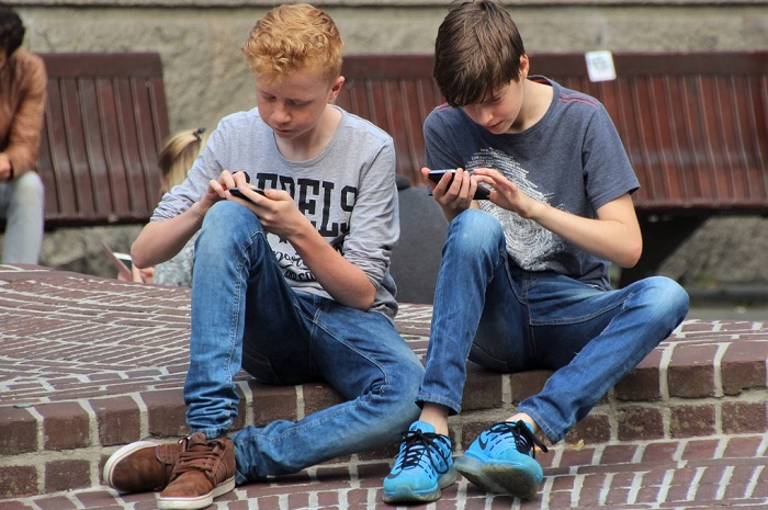 крым образование школа дети смартфоны телефон здоровье