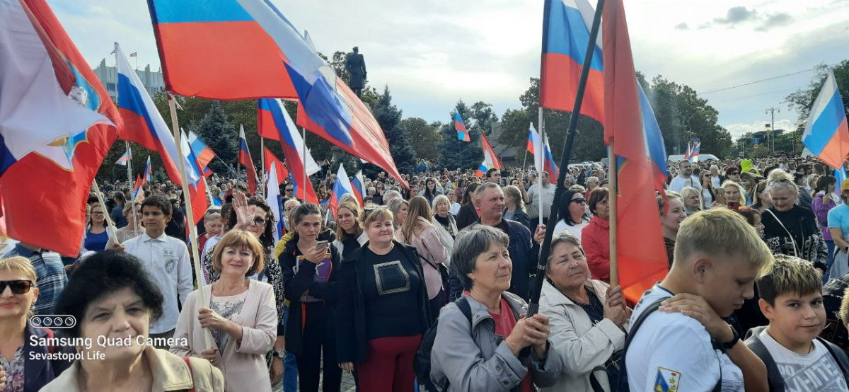 Севастополь митинг концерт в поддержку референдума юго-восток украина