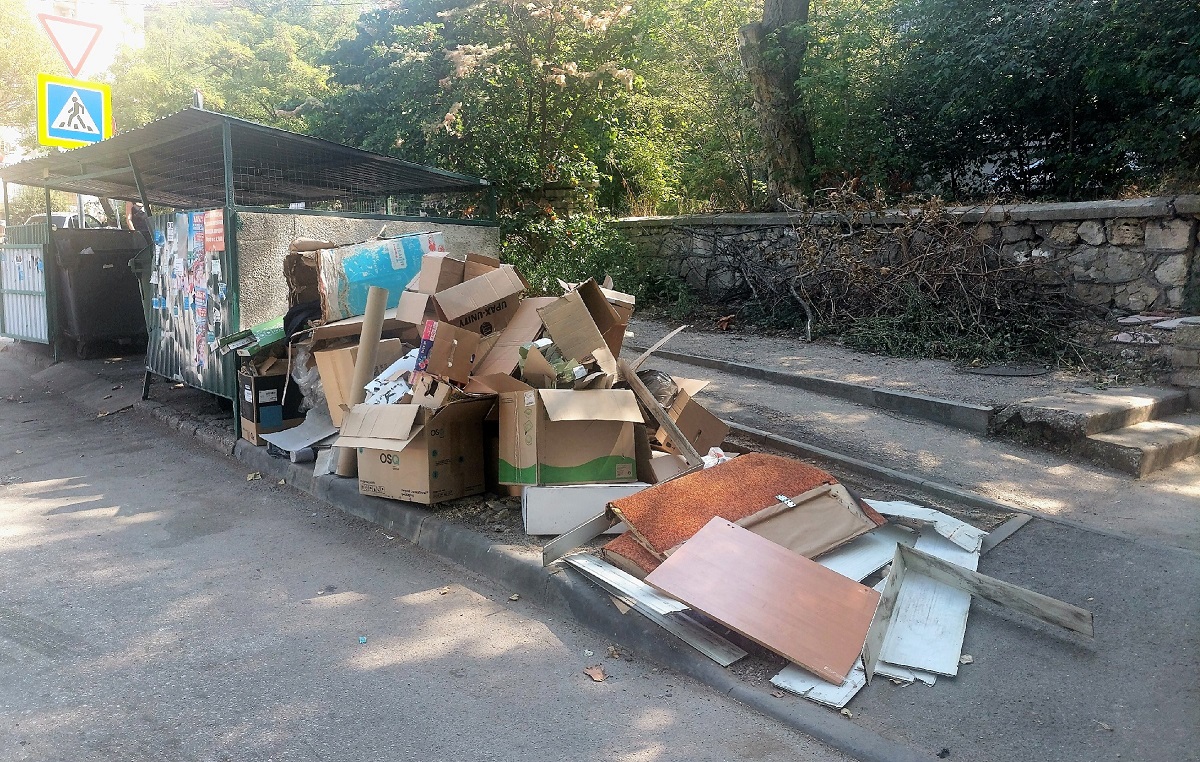 Севастополь  мусор тара