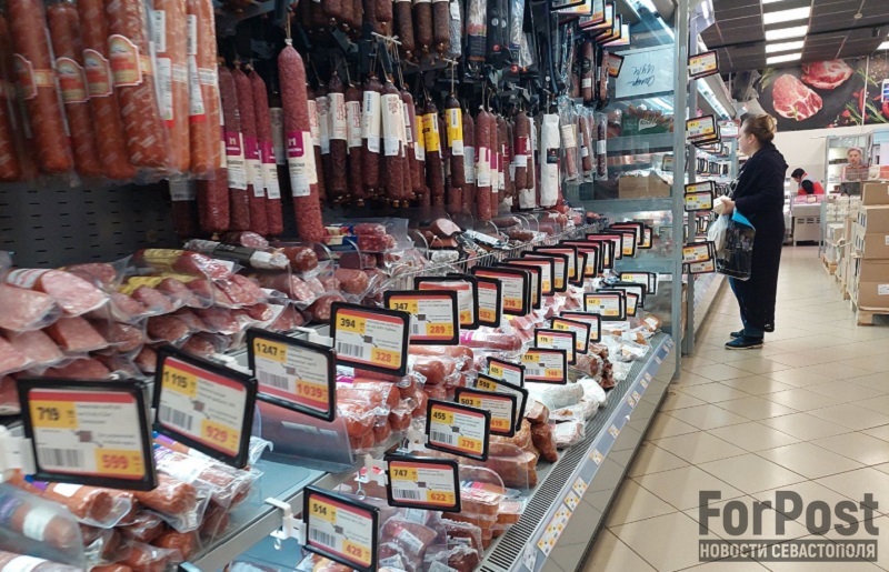 крым симферополь продукты мясо прилавок витрина магазин выбор