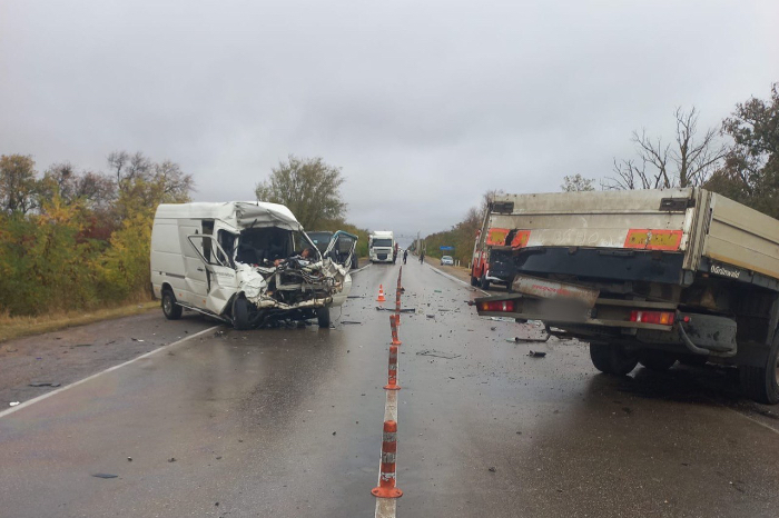 крым дтп джанкойская трасса микроавтобус смерть болтовый грузовик