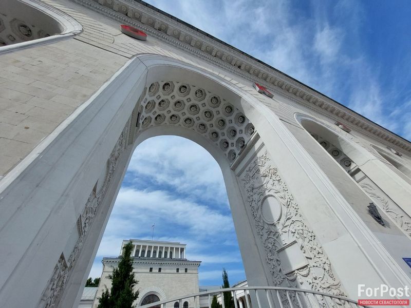 крым симферополь вокзал арка украшение декор столовая ливадийский дворец
