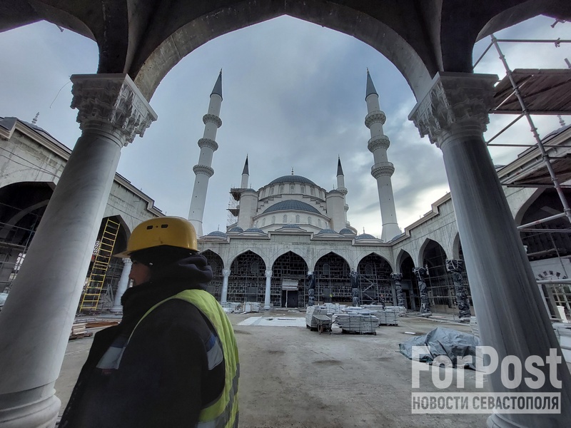 крым симферополь мечеть джума-джами строительство леса 